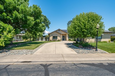 VERY rare Palo Cedro Golf Estates opportunity. Resort style on Palo Cedro Golf Club in California - for sale on GolfHomes.com, golf home, golf lot