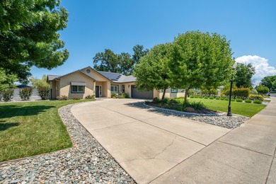 VERY rare Palo Cedro Golf Estates opportunity. Resort style on Palo Cedro Golf Club in California - for sale on GolfHomes.com, golf home, golf lot