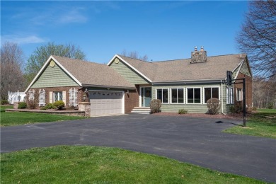 Meticulously maintained, appreciated & upgraded throughout on Old Hickory Golf Club in New York - for sale on GolfHomes.com, golf home, golf lot