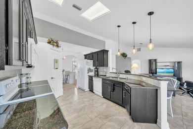 Built in 2004 with sturdy CBS construction, this spacious on  in Florida - for sale on GolfHomes.com, golf home, golf lot