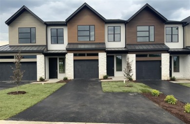 New luxury townhome built by Simensen Construction in Crossroads on Lakeview Golf Course in Virginia - for sale on GolfHomes.com, golf home, golf lot