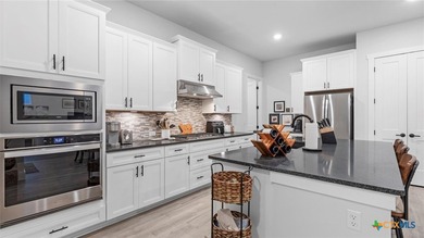 Live the Resort Lifestyle You've Dreamed Of! Welcome to the on Kissing Tree Golf Club in Texas - for sale on GolfHomes.com, golf home, golf lot