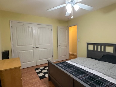 Spacious Family Home in the Heart of Cherokee Village! Move on Cherokee Village North Course in Arkansas - for sale on GolfHomes.com, golf home, golf lot