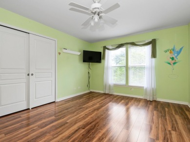 Welcome to your new 2 story home, nestled in the highly on Palos Country Club in Illinois - for sale on GolfHomes.com, golf home, golf lot