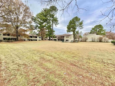 Renovated Lakeland Condo with 1 car garage under 200k!! on Stonebridge Golf Club in Tennessee - for sale on GolfHomes.com, golf home, golf lot