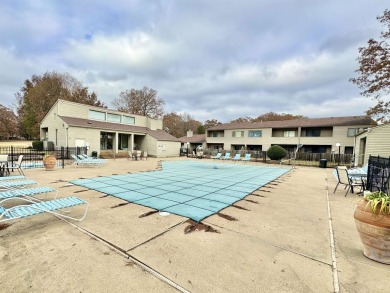 Renovated Lakeland Condo with 1 car garage under 200k!! on Stonebridge Golf Club in Tennessee - for sale on GolfHomes.com, golf home, golf lot