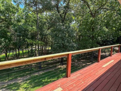 Spacious Family Home in the Heart of Cherokee Village! Move on Cherokee Village North Course in Arkansas - for sale on GolfHomes.com, golf home, golf lot
