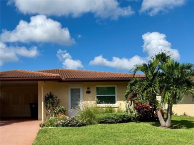 Welcome to this charming 2-bedroom, 2-bath freestanding home in on IMG Academies Golf and Country Club in Florida - for sale on GolfHomes.com, golf home, golf lot