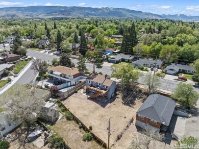 Beautifully maintained single-family home in the heart of Reno on Washoe County Golf Club in Nevada - for sale on GolfHomes.com, golf home, golf lot