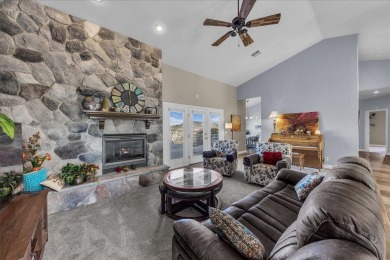 Amazing location overlooking Southgate Golf course with sweeping on  in Utah - for sale on GolfHomes.com, golf home, golf lot