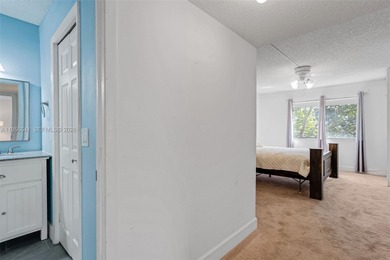 Discover your new home in Weston: spacious 2/2, partially on Bonaventure Country Club in Florida - for sale on GolfHomes.com, golf home, golf lot