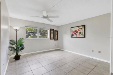 Don't walk, Run to see this updated gorgeous condo! Don't miss on Pinebrook/Ironwood Golf Course in Florida - for sale on GolfHomes.com, golf home, golf lot