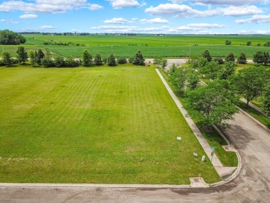 Build your dream home with the breathtaking views of Whitetail on Whitetail Ridge Golf Course in Illinois - for sale on GolfHomes.com, golf home, golf lot