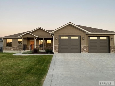 Discover a gem in the coveted Blackfoot Golf Course neighborhood on Blackfoot Municipal Golf Course in Idaho - for sale on GolfHomes.com, golf home, golf lot