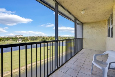 Don't miss this opportunity to own a top-floor 2-bedroom on Grande Oaks Golf Club in Florida - for sale on GolfHomes.com, golf home, golf lot