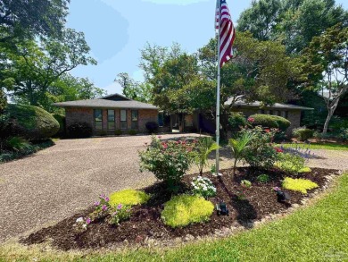 Welcome to 9754 Quail Hollow, situated on the 15th fairway of on Scenic Hills Country Club in Florida - for sale on GolfHomes.com, golf home, golf lot