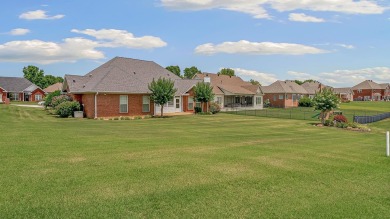 Elegant One-Level Home on the Golf Course in Sage Meadows on Sage Meadows Golf Course in Arkansas - for sale on GolfHomes.com, golf home, golf lot