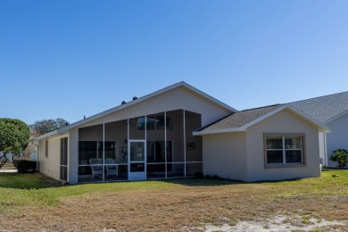 **!!**DO NOT MISS THIS GOLF COURSE HOME **!!**OWNER IS MOTIVATED on Summerglen Country Club in Florida - for sale on GolfHomes.com, golf home, golf lot