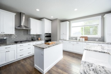 Over 3,000 custom square feet in the Prestigious Carriage Hills on Hunters Point Golf Club in Idaho - for sale on GolfHomes.com, golf home, golf lot