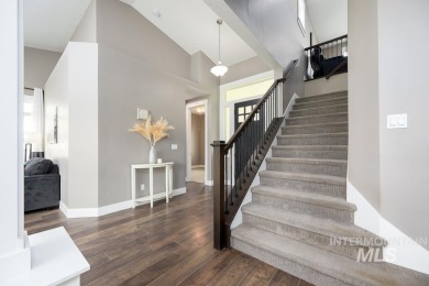 Over 3,000 custom square feet in the Prestigious Carriage Hills on Hunters Point Golf Club in Idaho - for sale on GolfHomes.com, golf home, golf lot