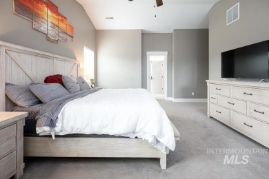 Over 3,000 custom square feet in the Prestigious Carriage Hills on Hunters Point Golf Club in Idaho - for sale on GolfHomes.com, golf home, golf lot