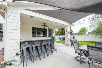 Over 3,000 custom square feet in the Prestigious Carriage Hills on Hunters Point Golf Club in Idaho - for sale on GolfHomes.com, golf home, golf lot