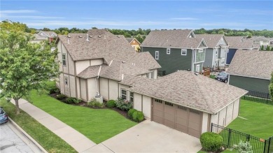 VERY RARE MAIN-LEVEL LIVING & ATTACHED GARAGE, with even more on Fred Arbanas Golf Course At Longview Lakes - Longview Lake in Missouri - for sale on GolfHomes.com, golf home, golf lot