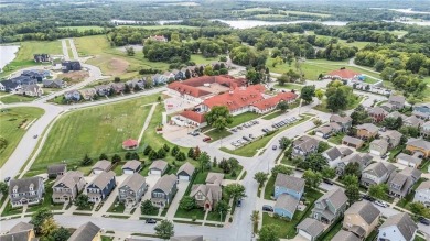 VERY RARE MAIN-LEVEL LIVING & ATTACHED GARAGE, with even more on Fred Arbanas Golf Course At Longview Lakes - Longview Lake in Missouri - for sale on GolfHomes.com, golf home, golf lot