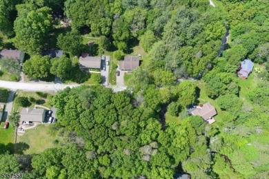Great opportunity to develop this lot.  Located in High Point on High Point Golf Club in New Jersey - for sale on GolfHomes.com, golf home, golf lot