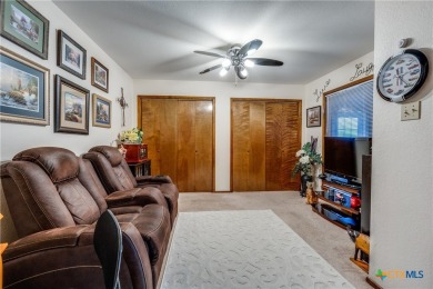 $10K SELLERS CREDIT TOWARDS BUYERS CLOSING COSTS AND/OR INTEREST on Canyon Lake Golf Club in Texas - for sale on GolfHomes.com, golf home, golf lot