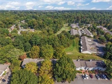 This inviting end-unit townhome offers 2 spacious bedrooms and 2 on Heather Hills Golf Course in North Carolina - for sale on GolfHomes.com, golf home, golf lot
