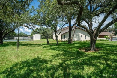 Ground-Level Comfort & Florida Living at Its Best! Welcome to on Citrus Hills Golf Club in Florida - for sale on GolfHomes.com, golf home, golf lot