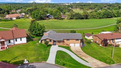 Come live the Florida lifestyle with this golf course home in on Scenic Hills Country Club in Florida - for sale on GolfHomes.com, golf home, golf lot