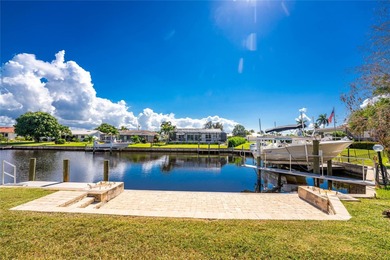 Waterfront home in Punta Gorda Isles! 3/2/2 split floorplan on Saint Andrews South Golf Club in Florida - for sale on GolfHomes.com, golf home, golf lot