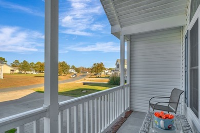 If all you want to do is move in, THIS ONE IS FOR YOU! The on Captains Cove Golf and Yacht Club in Virginia - for sale on GolfHomes.com, golf home, golf lot