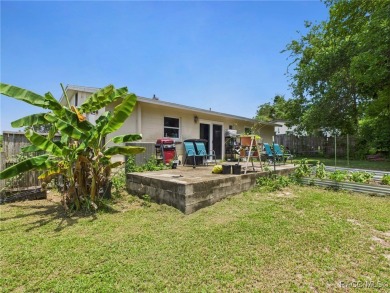 Charming Ranch-Style Retreat in Citrus Springs - Welcome to your on Citrus Springs Country Club in Florida - for sale on GolfHomes.com, golf home, golf lot