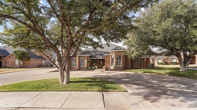 They don't make them like this anymore! Quiet luxury meets on Club at Mission Dorado in Texas - for sale on GolfHomes.com, golf home, golf lot