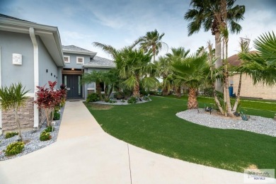 Spacious garage is 1242 sq ft which includes two car garage (24 on South Padre Island Golf Club in Texas - for sale on GolfHomes.com, golf home, golf lot