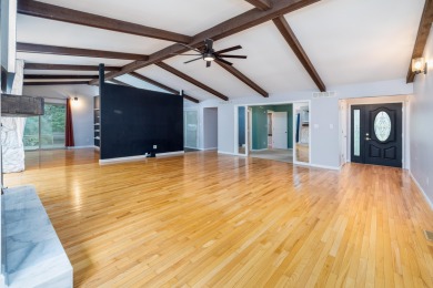 *MOVE-IN READY*Welcome to this stunning 3-bedroom, 2-bathroom on Lakes of the Four Seasons Country Club in Indiana - for sale on GolfHomes.com, golf home, golf lot