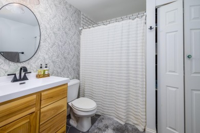 *MOVE-IN READY*Welcome to this stunning 3-bedroom, 2-bathroom on Lakes of the Four Seasons Country Club in Indiana - for sale on GolfHomes.com, golf home, golf lot