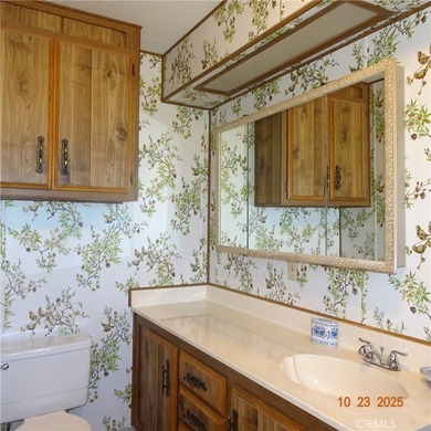 Wonderful Little Home. On a quiet cul-de-sac in Kelly Ridge on Lake Oroville Golf and Event Center in California - for sale on GolfHomes.com, golf home, golf lot