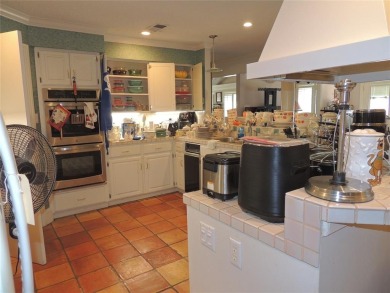 UNBELIEVABLE POTENTIAL IN THIS GREAT GOLF COURSE HOME!!  ALL the on Abilene Country Club - South Course in Texas - for sale on GolfHomes.com, golf home, golf lot