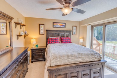 This 2-bedroom townhouse offers the perfect blend of comfort and on White Mountain Country Club in New Hampshire - for sale on GolfHomes.com, golf home, golf lot