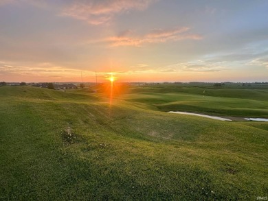Great Building Lot in Cambridge Village - Looking for the on Cambridge Golf Club in Indiana - for sale on GolfHomes.com, golf home, golf lot