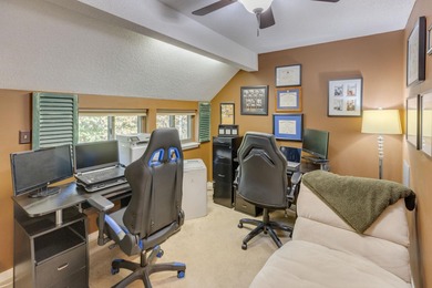 This 2-bedroom townhouse offers the perfect blend of comfort and on White Mountain Country Club in New Hampshire - for sale on GolfHomes.com, golf home, golf lot