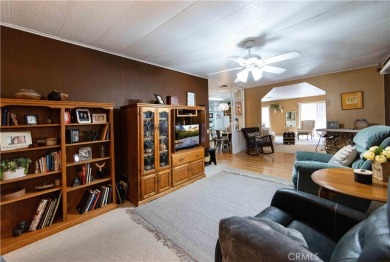 Seller is motivated, and to show it, the seller has done a on Hemet West Mobile Estates in California - for sale on GolfHomes.com, golf home, golf lot