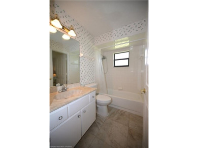 This 3 Bedroom, 2 Bath home is located in much desired Golf on Golf Hammock Country Club in Florida - for sale on GolfHomes.com, golf home, golf lot
