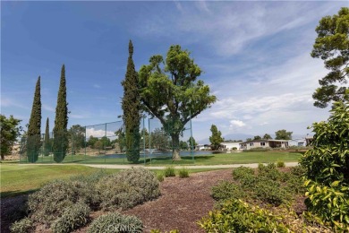 Seller is motivated, and to show it, the seller has done a on Hemet West Mobile Estates in California - for sale on GolfHomes.com, golf home, golf lot