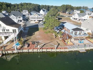Beautiful canal-front lot on quiet Sailors Ct in Captain's Cove! on Captains Cove Golf and Yacht Club in Virginia - for sale on GolfHomes.com, golf home, golf lot