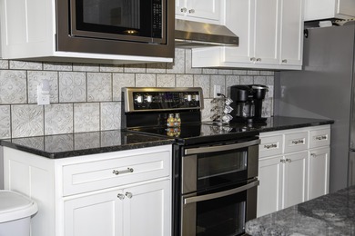 HUGE Price Correction! Luxury Living on the Golf Course - 4 Bed on Bright Leaf Golf Course in Kentucky - for sale on GolfHomes.com, golf home, golf lot